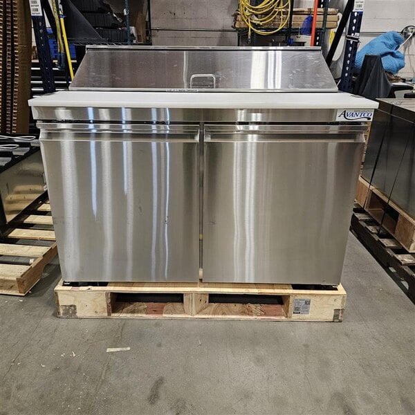 Scratch and Dent Avantco SS-PT-48-HC 46 3/4" 2 Door Stainless Steel Refrigerated Sandwich Prep Table