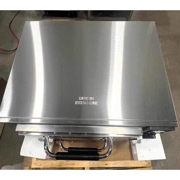 Scratch and Dent Waring WPO750 Double Deck Countertop Pizza Oven with Two Independent Chambers - 240V