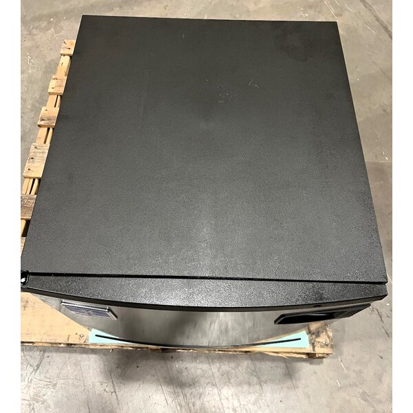 Scratch and Dent Manitowoc IYT-0420A Indigo NXT 22" Air Cooled Half Dice Ice Machine - 115V, 460 lb.