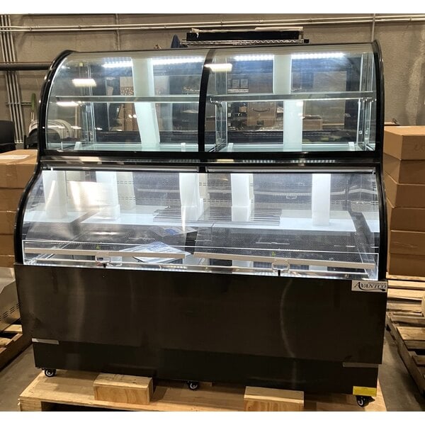Scratch and Dent Avantco CAC-60 59 1/8" Black Curved Dual Service Refrigerated Air Curtain Merchandiser - 115V