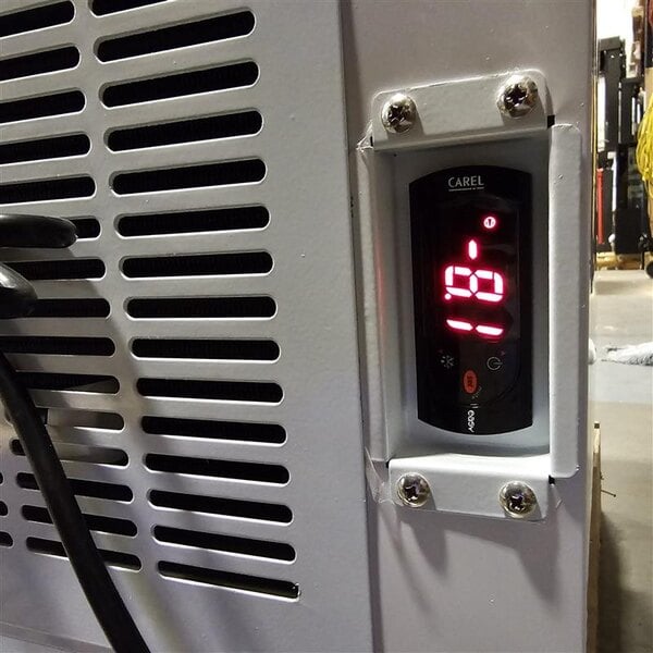 Scratch and Dent Avantco CPW-88-HC 88 3/4" 16 Tub White Deluxe Ice Cream Dipping Cabinet