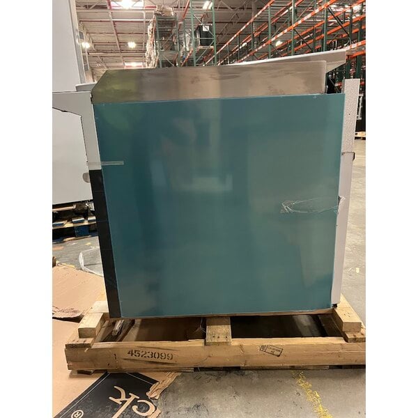 Scratch and Dent Garland G36-2G24R Natural Gas 2 Burner 36" Range with 24" Griddle and Standard Oven - 140,000 BTU