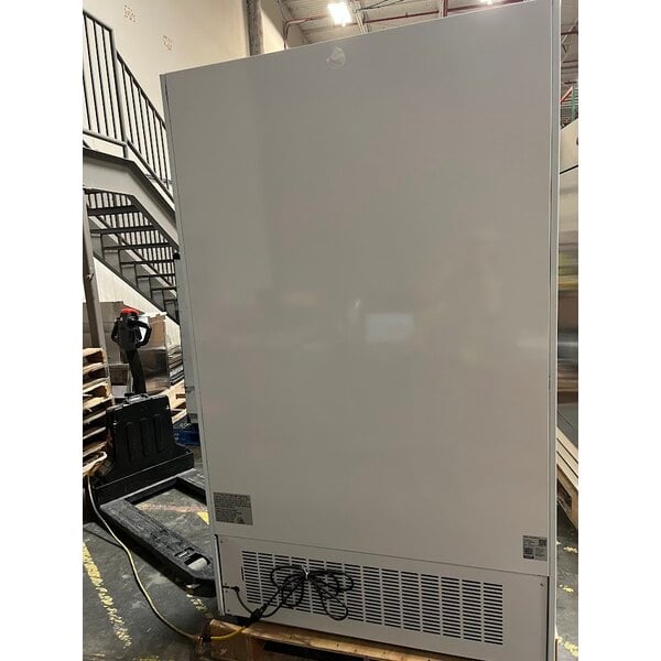 Scratch and Dent Avantco GDC-40-HC 48" White Customizable Swing Glass Door Merchandiser Refrigerator with LED Lighting