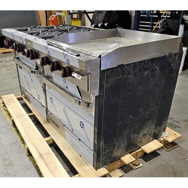 Scratch and Dent Southbend S60DD-2GR S-Series 60" Natural Gas 6-Burner Range with 24" Griddle and 2 Standard Ovens - 286,000 BTU