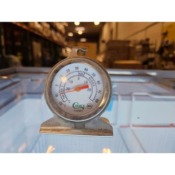 Scratch and Dent Avantco DFF9-HCL 39" Customizable Flat Top Display Ice Cream Freezer