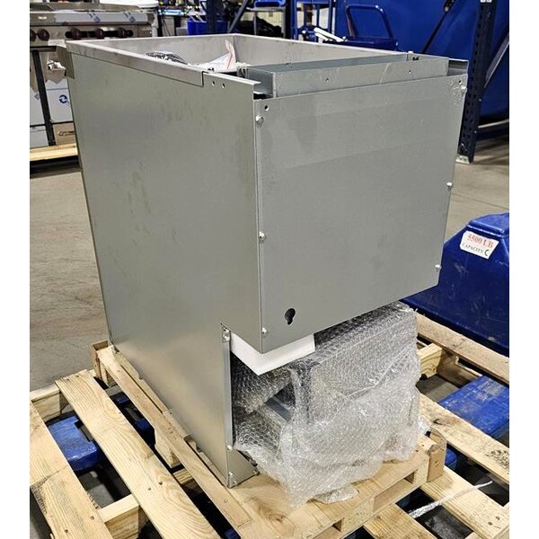 Scratch and Dent Avantco F4-ES-N 45-50 lb. Natural Gas Stainless Steel Floor Fryer - 85,000 BTU