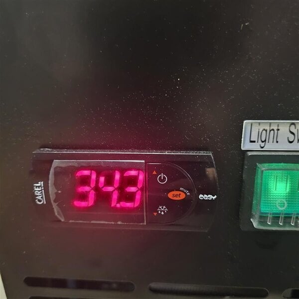 Scratch and Dent Avantco UDD-48-HC Four Tap Kegerator Beer Dispenser - Black, (2) 1/2 Keg Capacity