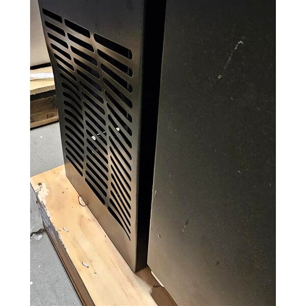 Scratch and Dent Avantco UDD-48-HC Four Tap Kegerator Beer Dispenser - Black, (2) 1/2 Keg Capacity