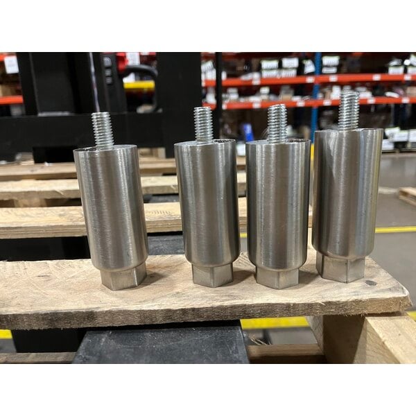 Scratch and Dent Avantco EG24N 24" Electric Countertop Griddle - 208/240V, 2675W-3560W