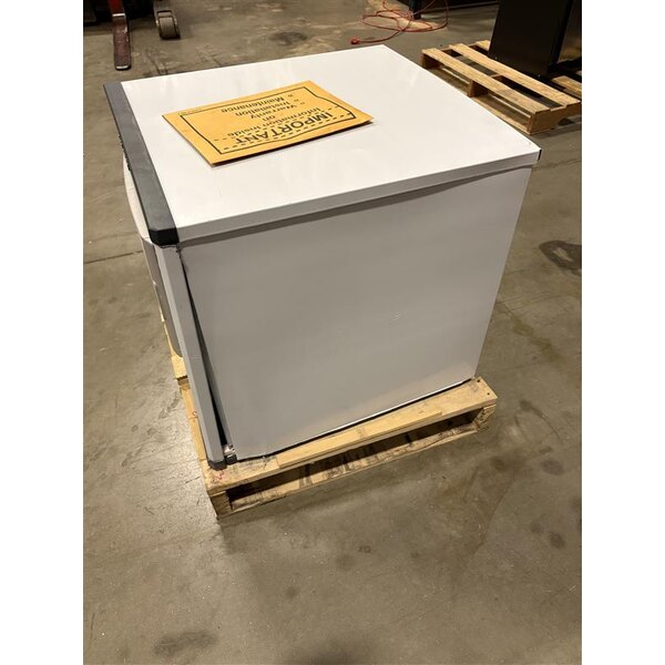 Scratch and Dent Scotsman NH0422AX-1A Prodigy® Plus Series 22" Air-Cooled Hard Nugget Ice Machine - 375 lb., 115V