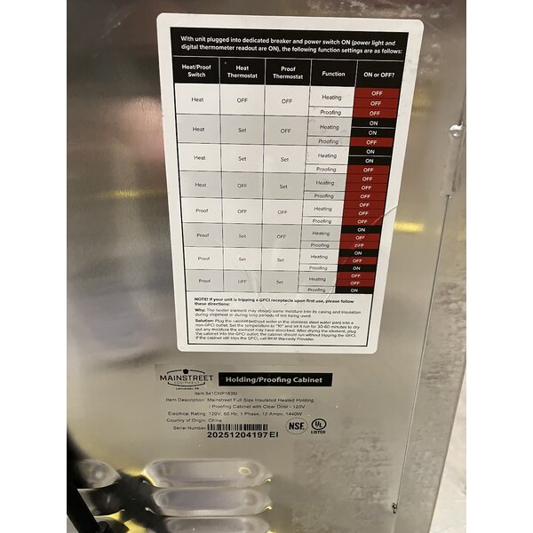 Scratch and Dent MainStreet Equipment CHP-1836I Full Size Insulated Heated Holding / Proofing Cabinet with Clear Door - 120V