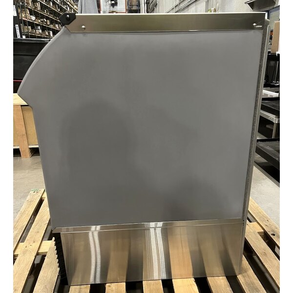 Scratch and Dent Ice-O-Matic CIMU220FA90 24 1/2" Air-Cooled Undercounter Full Dice Cube Ice Machine with 74 lb. Bin - 223 lb., 115V