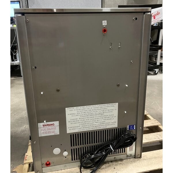 Scratch and Dent Ice-O-Matic CIMU220HA90 24 1/2" Air-Cooled Undercounter Half Dice Cube Ice Machine with 74 lb. Bin - 223 lb., 115V