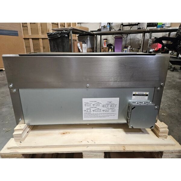 Scratch and Dent Cooking Performance Group GU-CPG-24-M Ultra Series 24" Chrome Plated Electric Countertop Griddle - 6,000W / 8,000W, 208 / 240V