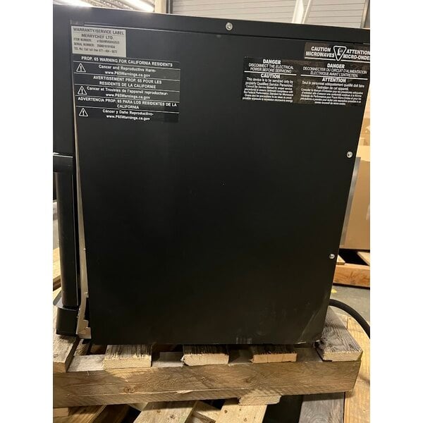 Scratch and Dent Merrychef eikon e1s Classic High-Speed Accelerated Cooking Countertop Oven - 208/240V