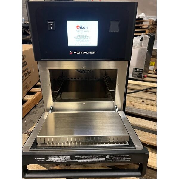 Scratch and Dent Merrychef eikon e1s Classic High-Speed Accelerated Cooking Countertop Oven - 208/240V