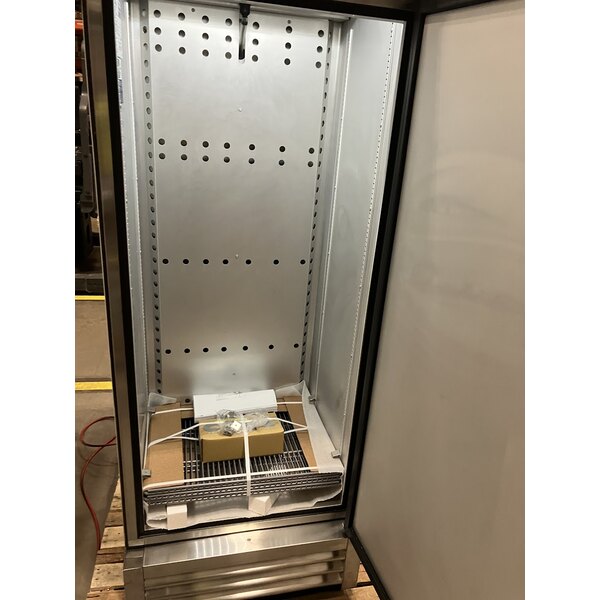 Scratch and Dent True T-19FZ-HC 27" One Section Solid Door Reach-In Freezer