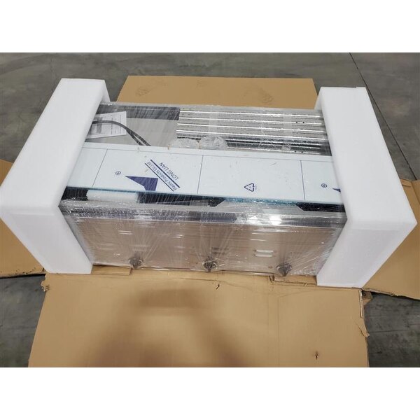 Scratch and Dent Avantco STE-3S Three Pan Open Well Electric Steam Table with Undershelf - 120V, 1500W