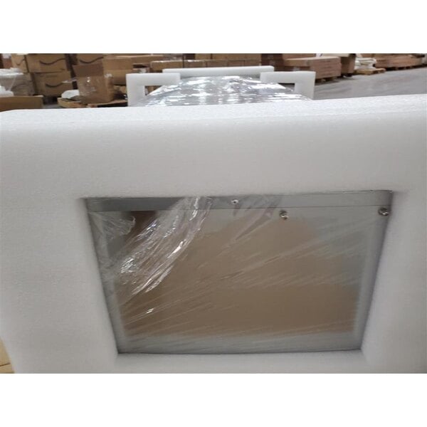 Scratch and Dent Avantco STE-5S Five Pan Open Well Electric Steam Table with Undershelf - 208/240V, 3750W