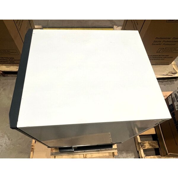 Scratch and Dent Scotsman HID540ABX-1A Meridian® Air-Cooled Countertop Nugget Ice Machine and Water Dispenser with Push Button Dispensing - 40 lb. Bin Capacity