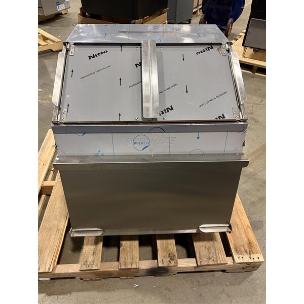 Scratch and Dent ServIt 26 Gallon Chip Warmer with Mobile Stand