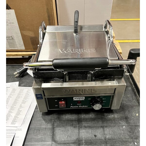 Scratch and Dent Waring WPG150B Panini Perfetto Grooved Top & Bottom Panini Sandwich Grill - 9 3/4" x 9 1/4" Cooking Surface - 208V, 2392W