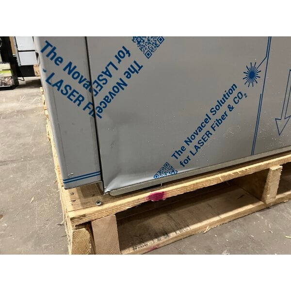 Scratch and Dent Avantco A Plus AP-49F 55 3/8" Stainless Steel Solid Door Reach-In Freezer