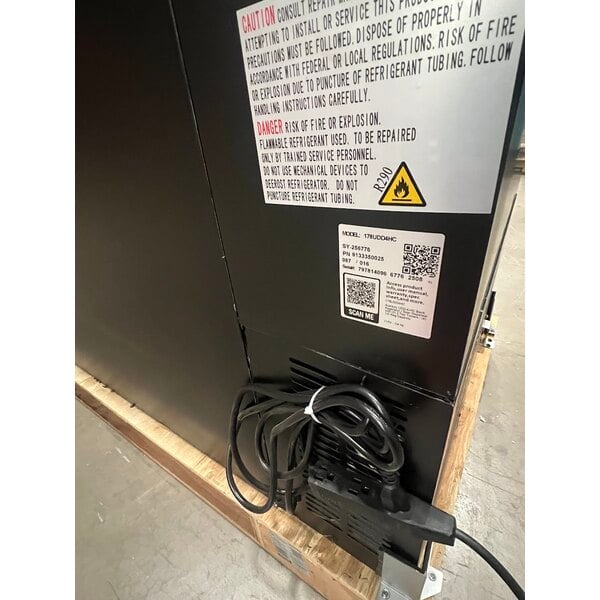 Scratch and Dent Avantco UDD-4-HC Black Kegerator / Beer Dispenser with (2) 2 Tap Towers - (3) 1/2 Keg Capacity