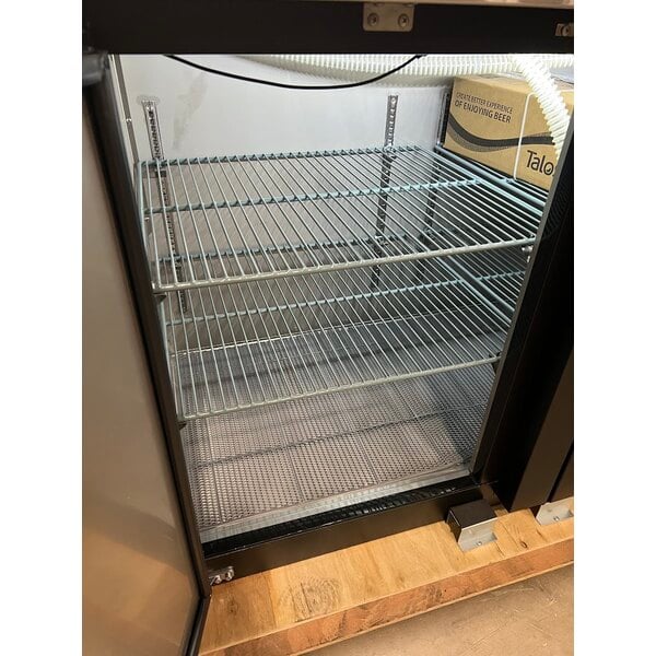 Scratch and Dent Avantco UDD-4-HC Black Kegerator / Beer Dispenser with (2) 2 Tap Towers - (3) 1/2 Keg Capacity