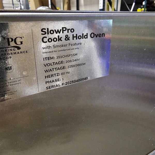 Scratch and Dent Cooking Performance Group SlowPro CHSP1SM Cook and Hold Oven with Smoker Feature - 208/240V, 2250/3000W