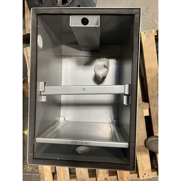 Scratch and Dent Regency 40 lb. 20 GPM Grease Trap with 3" Non-Threaded Connections - PDI Certified
