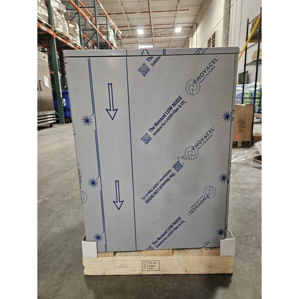 Scratch and Dent Avantco Ice Diamond EUC-H-160-A Air-Cooled Undercounter Half Cube Ice Machine with 44 lb. Bin - 152 lb., 115V