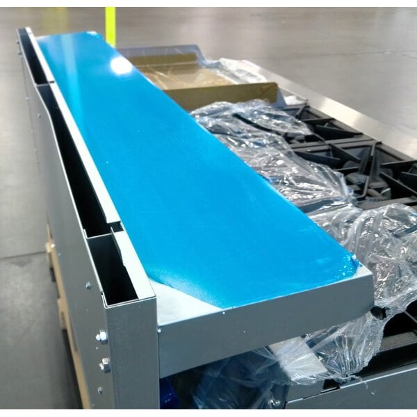 Scratch and Dent MainStreet Equipment E60-G24-L Liquid Propane 6 Burner 60" Range with 24" Griddle and 2 Standard Ovens - 280,000 BTU