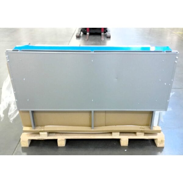 Scratch and Dent MainStreet Equipment E60-G24-L Liquid Propane 6 Burner 60" Range with 24" Griddle and 2 Standard Ovens - 280,000 BTU