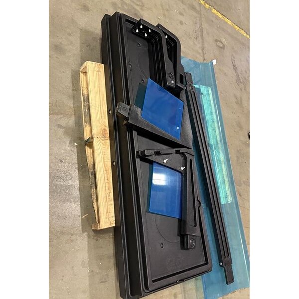 Scratch and Dent Cambro BBR720110 74" x 24" x 25" Black Buffet / Salad Bar with Sneeze Guard