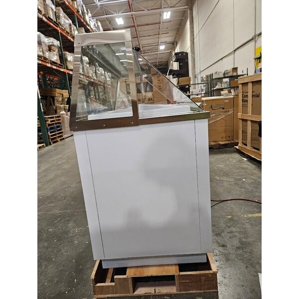 Scratch and Dent Avantco CPW-47-HC 47 1/8" 8 Tub White Deluxe Ice Cream Dipping Cabinet