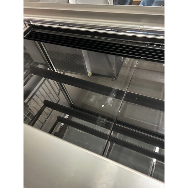 Scratch and Dent Avantco BCFD-48 47 3/16" Black Square Dry Bakery Display Case with LED Lighting