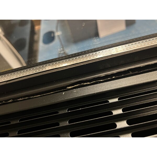 Scratch and Dent Avantco BCFD-48 47 3/16" Black Square Dry Bakery Display Case with LED Lighting