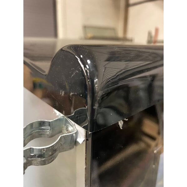 Scratch and Dent Avantco MAC-48HC 47" Black Vertical Air Curtain Merchandiser - 115V