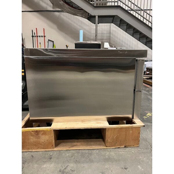 Scratch and Dent Avantco CBE-84-HC 84" 4 Drawer Refrigerated Chef Base