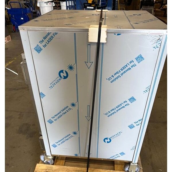 Scratch and Dent Alto-Shaam 1200-S Low Temperature Mobile Holding Cabinet / Dough Proofer - 120V