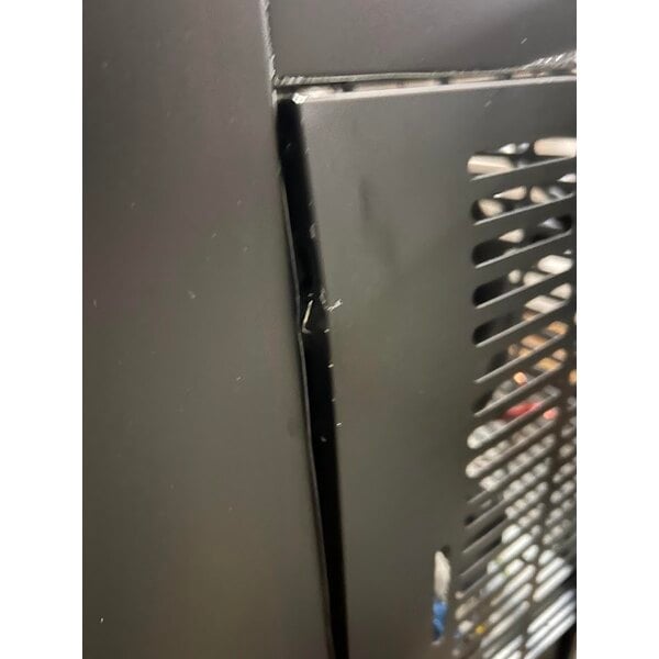 Scratch and Dent Avantco UDD-48-HC Double Tap Kegerator Beer Dispenser - Black, (2) 1/2 Keg Capacity