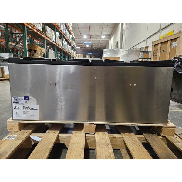 Scratch and Dent Cooking Performance Group CPG-DSPR-N Natural Gas Stock Pot Range - 160,000 BTU