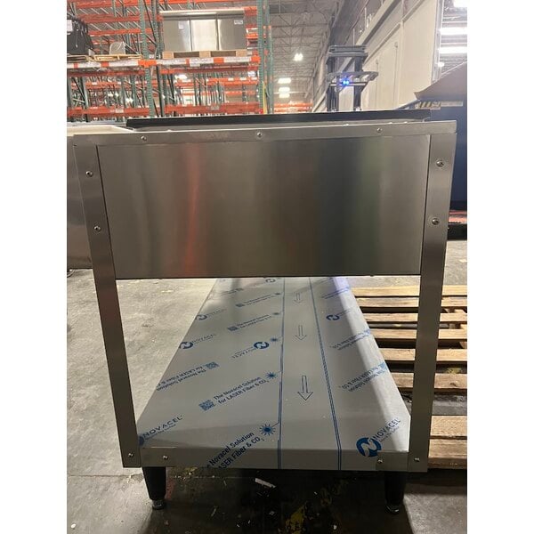 Scratch and Dent Vollrath 38119 ServeWell® Electric Five Pan Hot Food Table 208/240V - Sealed Well