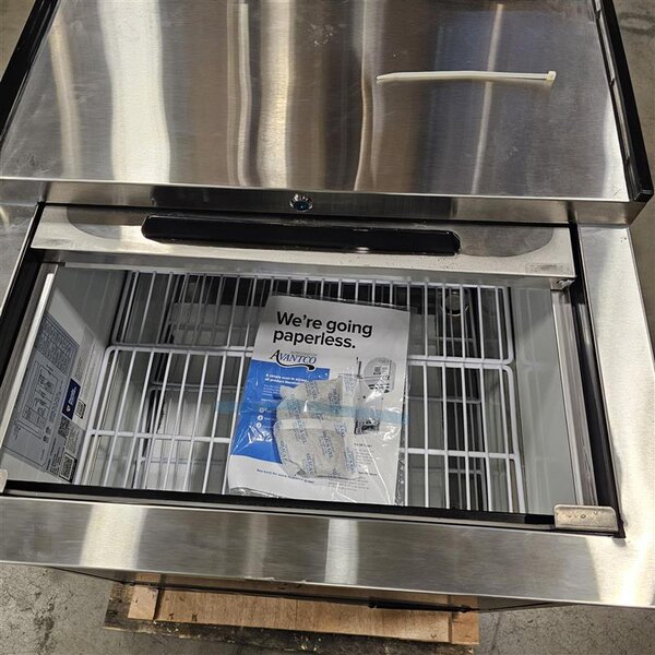 Scratch and Dent Avantco GF25-HC 26" Black Glass Froster / Plate Chiller - 115V