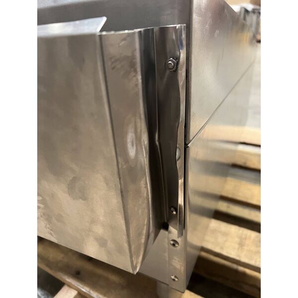 Scratch and Dent Cooking Performance Group GT-CPG-15-NL 15" Gas Countertop Griddle with Flame Failure Protection and Thermostatic Controls - 30,000 BTU