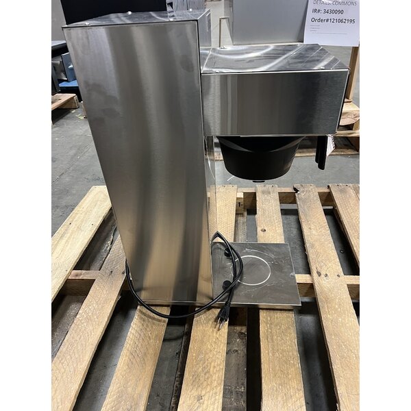 Scratch and Dent Fetco CBS-1221 Automatic Airpot Brewer with Large Plastic Brew Basket - 120V