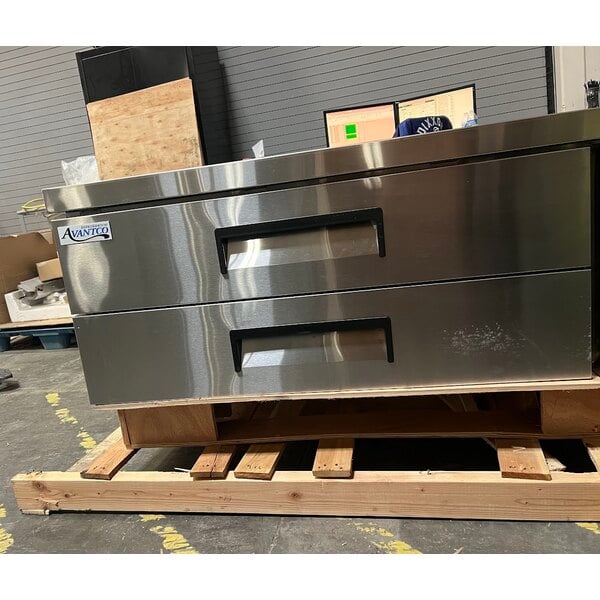 Scratch and Dent Avantco CBE-52-HC 52" 2 Drawer Refrigerated Chef Base