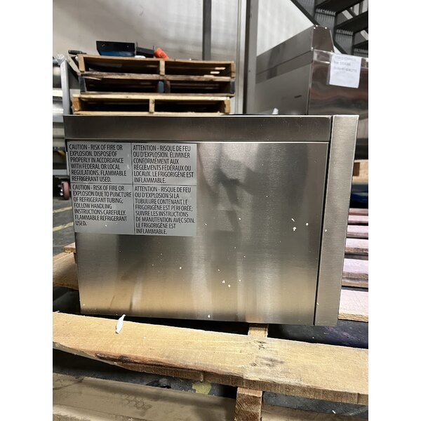 Scratch and Dent Summit Appliance STC6 6-Bottle Countertop Wine Cooler - 115V