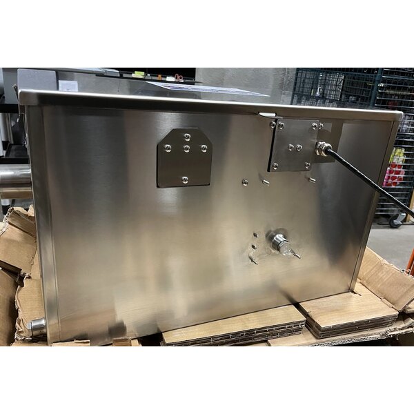 Scratch and Dent Grease Guardian GG-D20-LR 40 lb. Automatic Grease Trap with Right Outlet